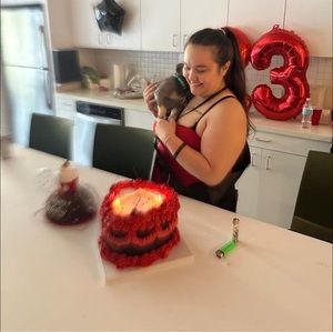 Meet your Posher, Anjalina